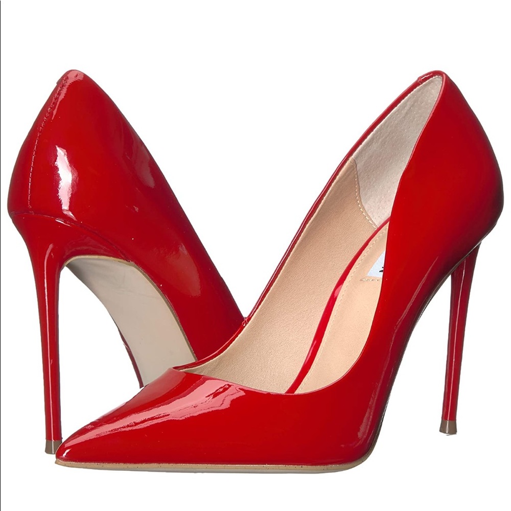 VALA STEVE MADDEN PUMPS RED PATENT